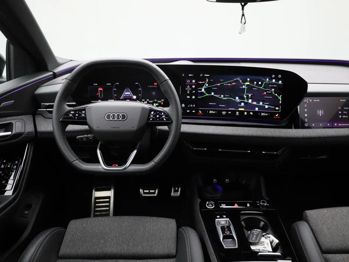 edition quattro 100 kWh | Adaptive cruise control | Luchtvering | Dodehoekdetectie | Stuurverwarming | Bang & Olufsen Premium 3D | 360 graden camera | MMI-bijrijdersscherm | Elektrisch inste