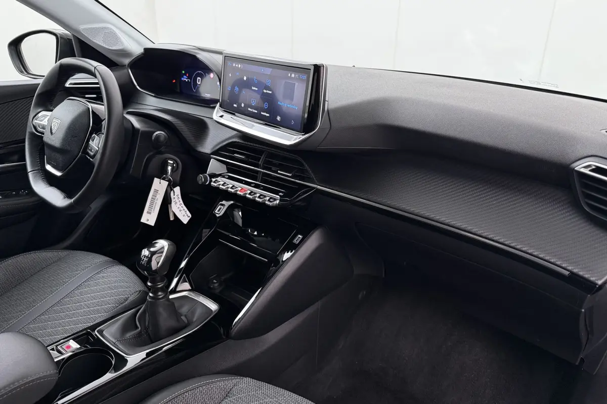 1.2T 101 PK Allure Carplay Cruise LED