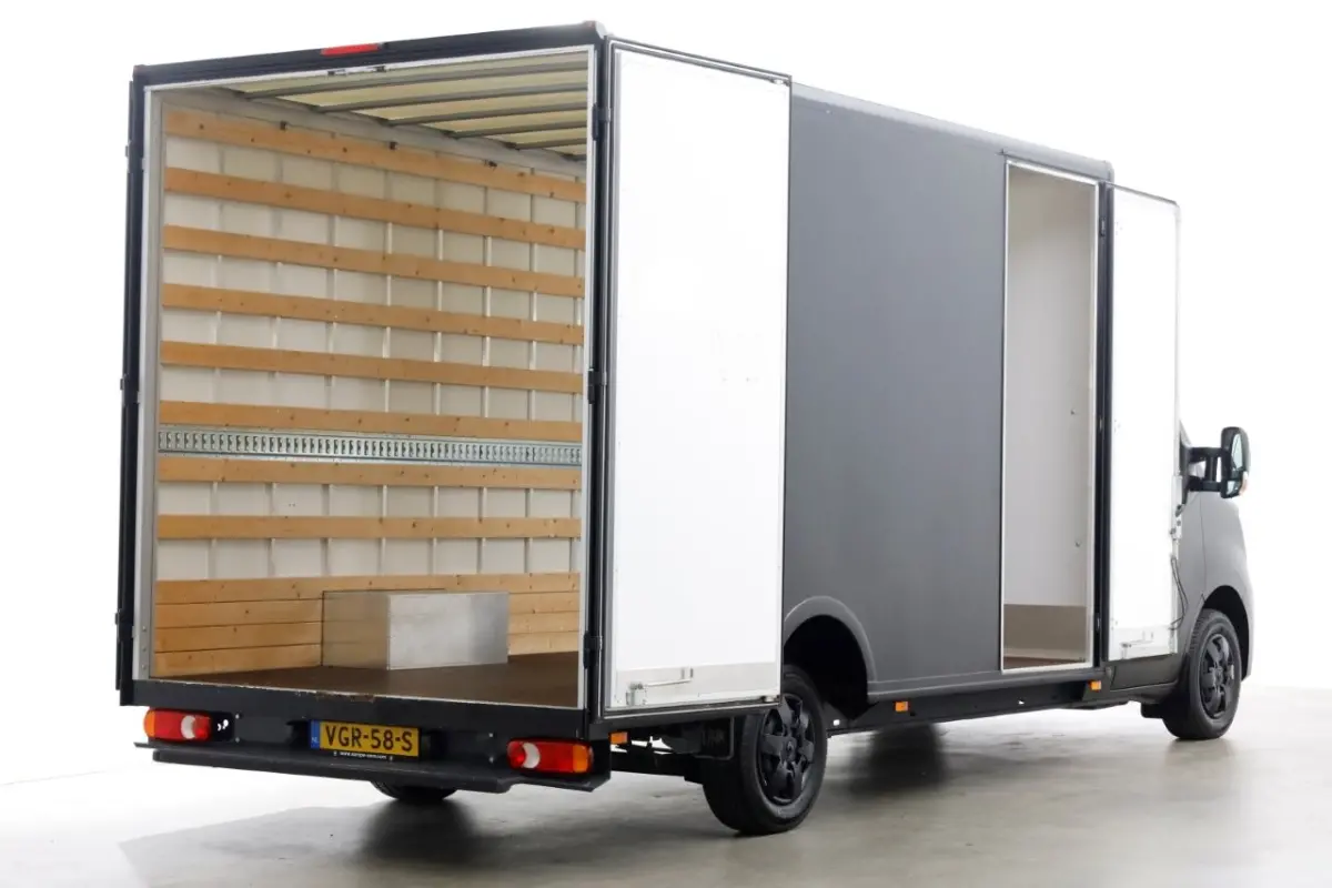 T35 2.3 DCI 150pk E6 Durisotti Lowliner Bakwagen met deuren 1251kg laadverm. 09-2020