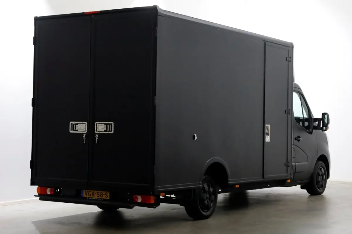 T35 2.3 DCI 150pk E6 Durisotti Lowliner Bakwagen met deuren 1251kg laadverm. 09-2020