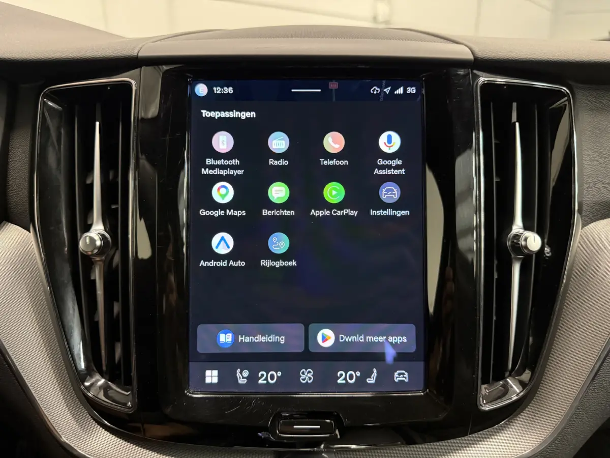 T6 Recharge AWD R-Design Long Range PLATINUM-GREY/PANO/TREKHAAK/20"/LEER-SPORT/ACC/PILOT-ASSIST/GOOGLE/2x MEMORY/BLACK-PACK/CRYSTAL-POOK/SOH 97%/NET OH BEURT GEHAD BIJ VOLVO DEALER