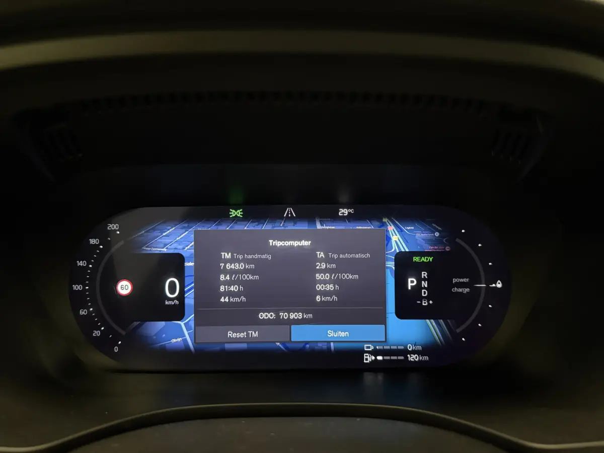 T6 Recharge AWD R-Design Long Range PLATINUM-GREY/PANO/TREKHAAK/20"/LEER-SPORT/ACC/PILOT-ASSIST/GOOGLE/2x MEMORY/BLACK-PACK/CRYSTAL-POOK/SOH 97%/NET OH BEURT GEHAD BIJ VOLVO DEALER