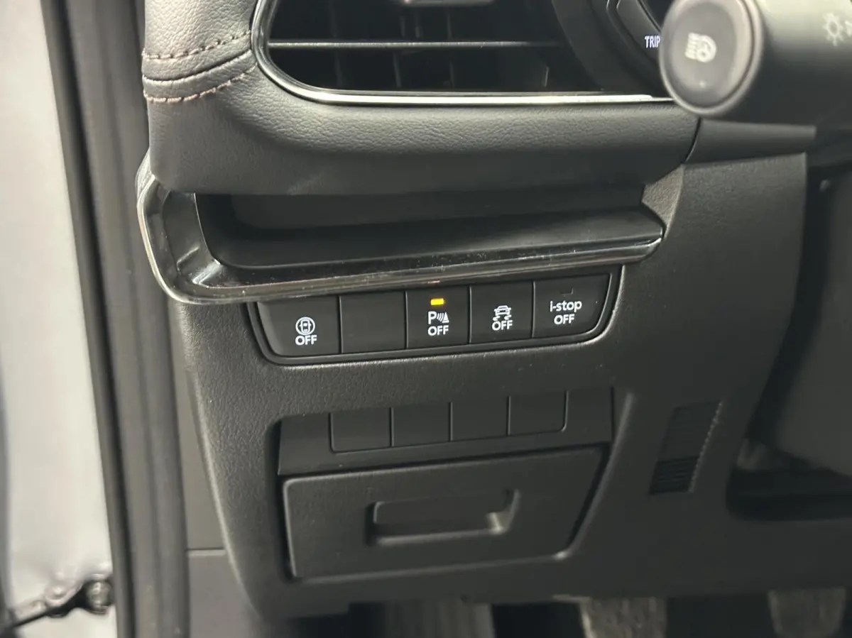 2.0 e-SkyActiv-X M Hybrid 186 Comfort CAMERA TREKHAAK CARPLAY NAVI ECC CRUISE.