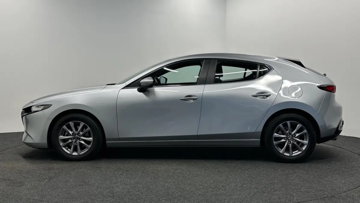 2.0 e-SkyActiv-X M Hybrid 186 Comfort CAMERA TREKHAAK CARPLAY NAVI ECC CRUISE.