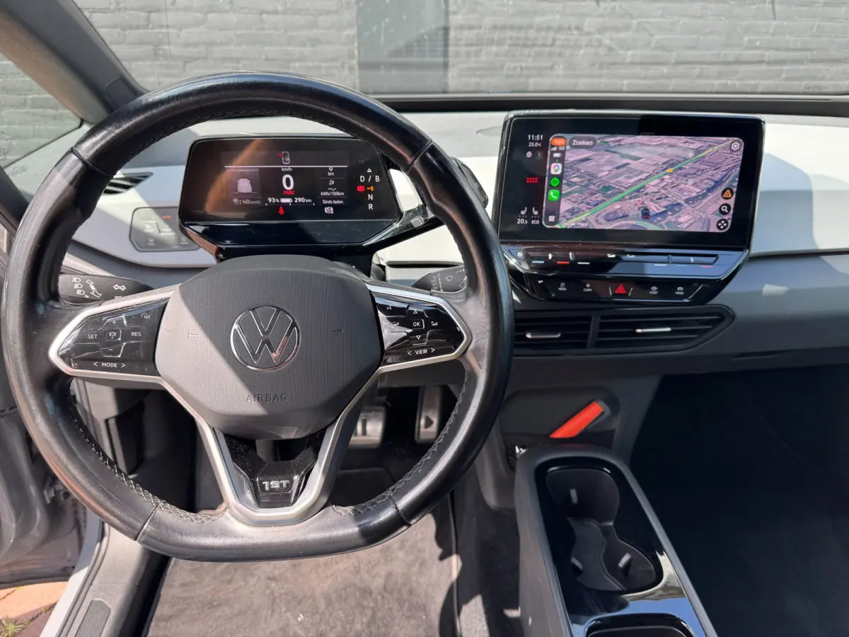 First Plus 58 kWh **CARPLAY + KEYLESS + CAMERA + THAAK**