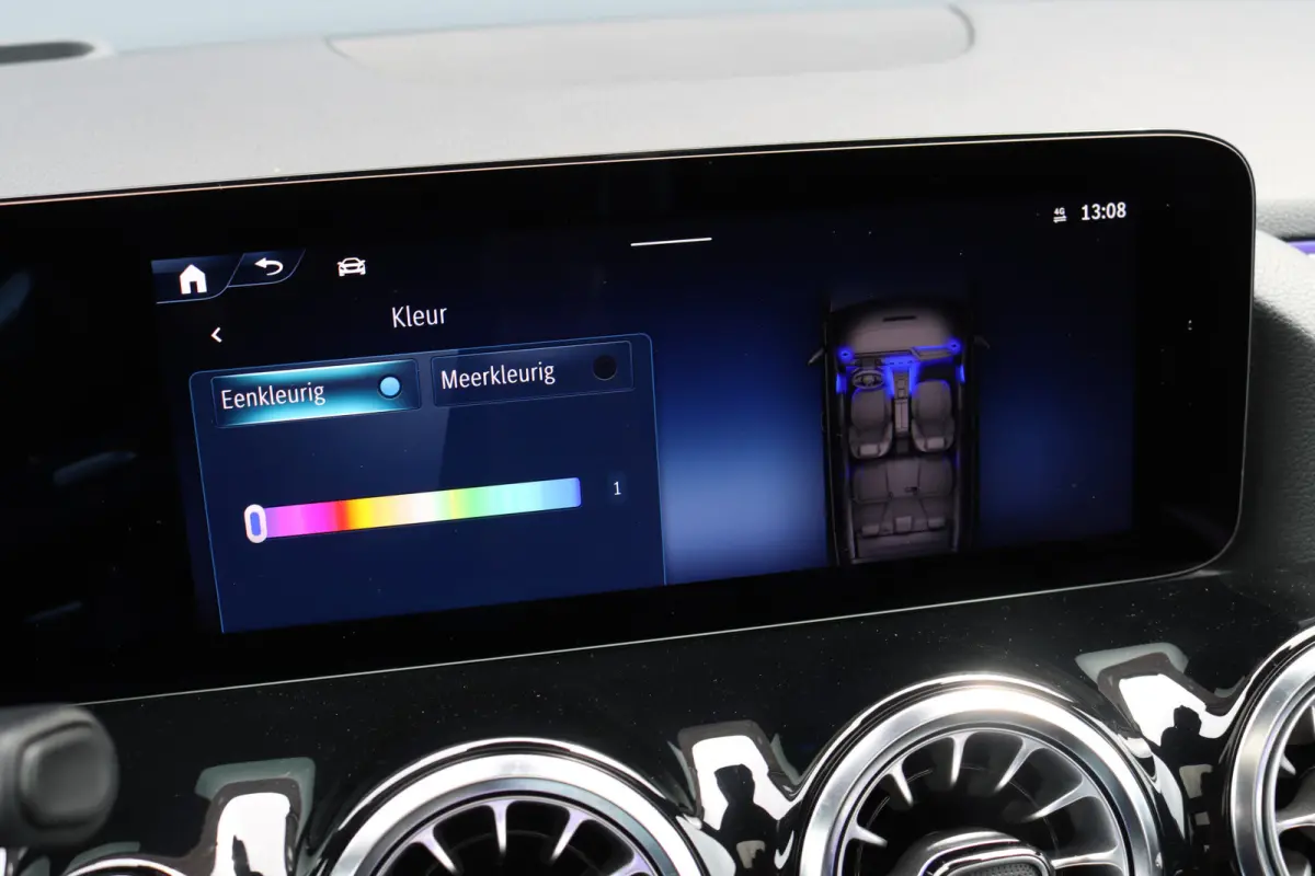 250 e AMG Line Premium+ | Distronic+ | Memory | Trekhaak | Multibeam LED | Stoelverwarming | Augmented Reality | Keyless Go | Advanced Sound System | HUD |