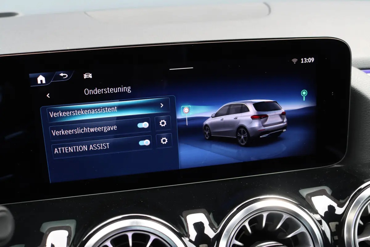 250 e AMG Line Premium+ | Distronic+ | Memory | Trekhaak | Multibeam LED | Stoelverwarming | Augmented Reality | Keyless Go | Advanced Sound System | HUD |