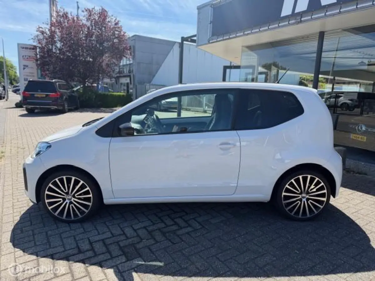 Up! , 1.0 TSI BMT Club