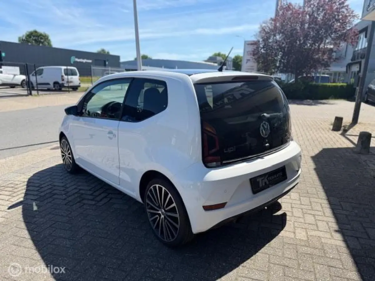 Up! , 1.0 TSI BMT Club