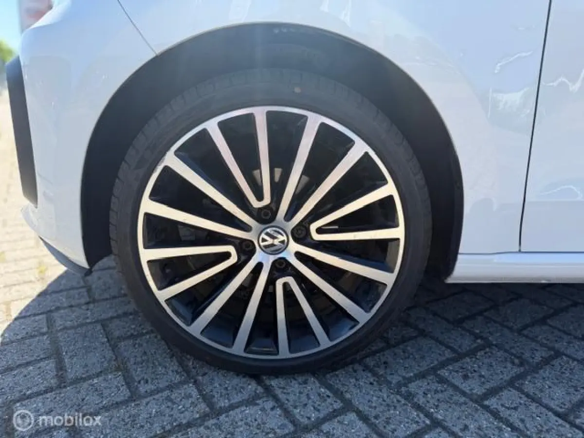 Up! , 1.0 TSI BMT Club