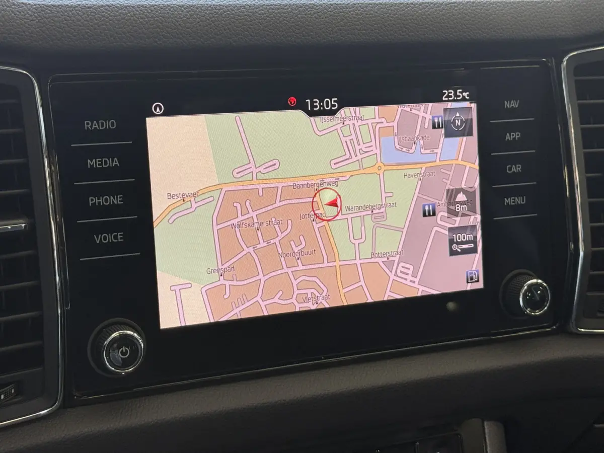 1.5 TSI Business Edition | Panoramadak | Apple Carplay | Stoelverwarming