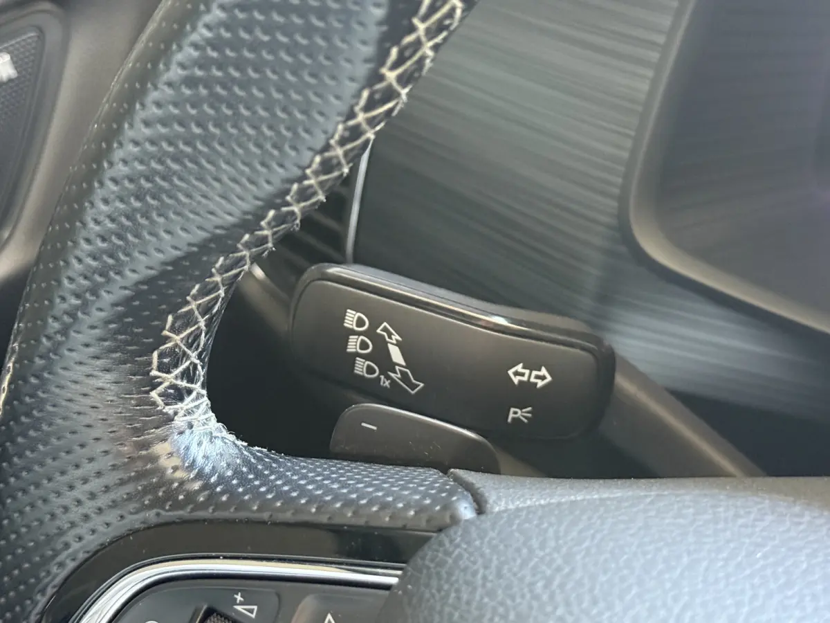 1.5 TSI Business Edition | Panoramadak | Apple Carplay | Stoelverwarming