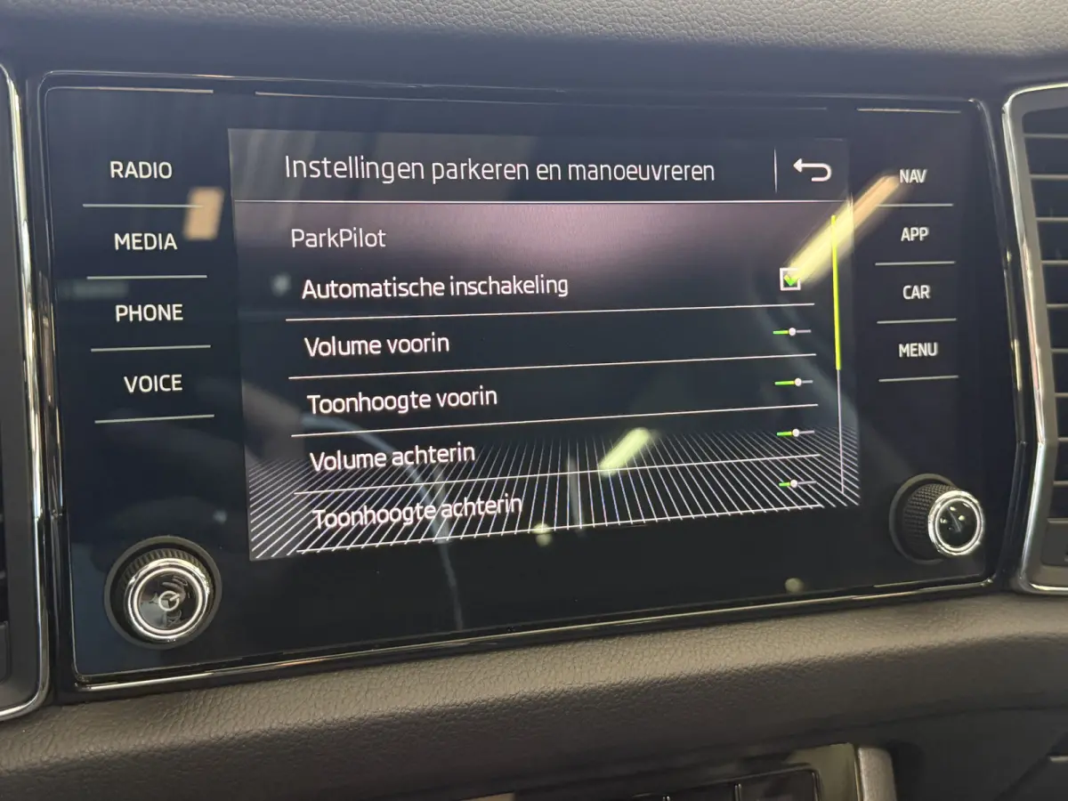 1.5 TSI Business Edition | Panoramadak | Apple Carplay | Stoelverwarming