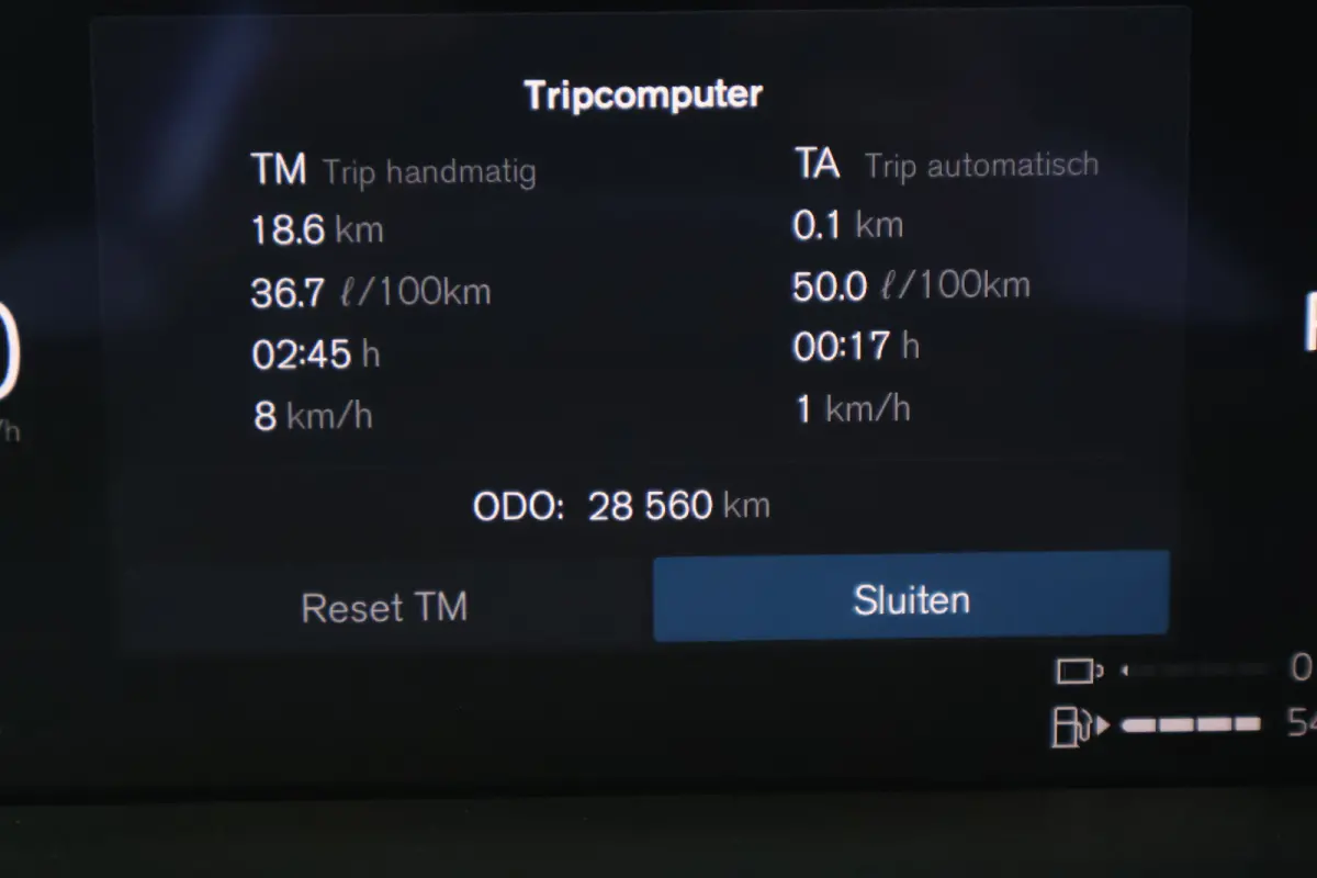 2.0 T6 Plug-in hybrid AWD Plus Dark | Trekhaak | Harman Kardon | HUD |