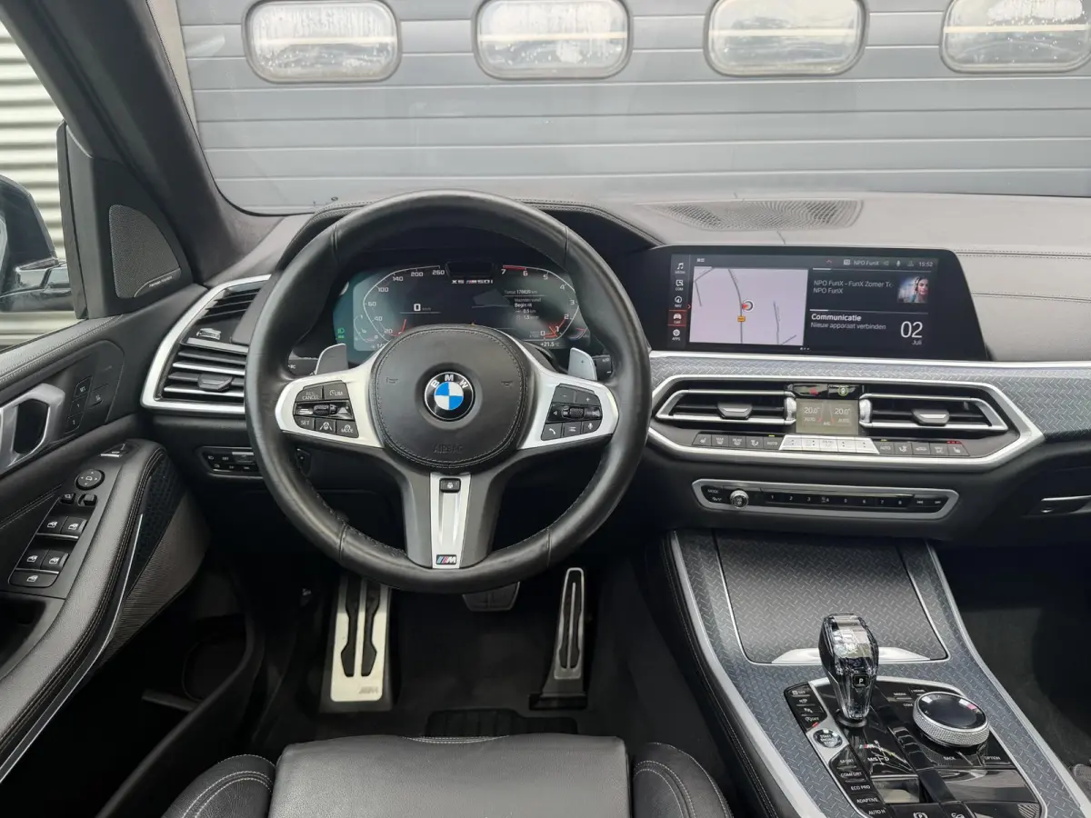 M50i High Executive | M-Sport | Panoramadak | 360* Camera | Skylounge | Laser | Elektrische Trekhaak |
