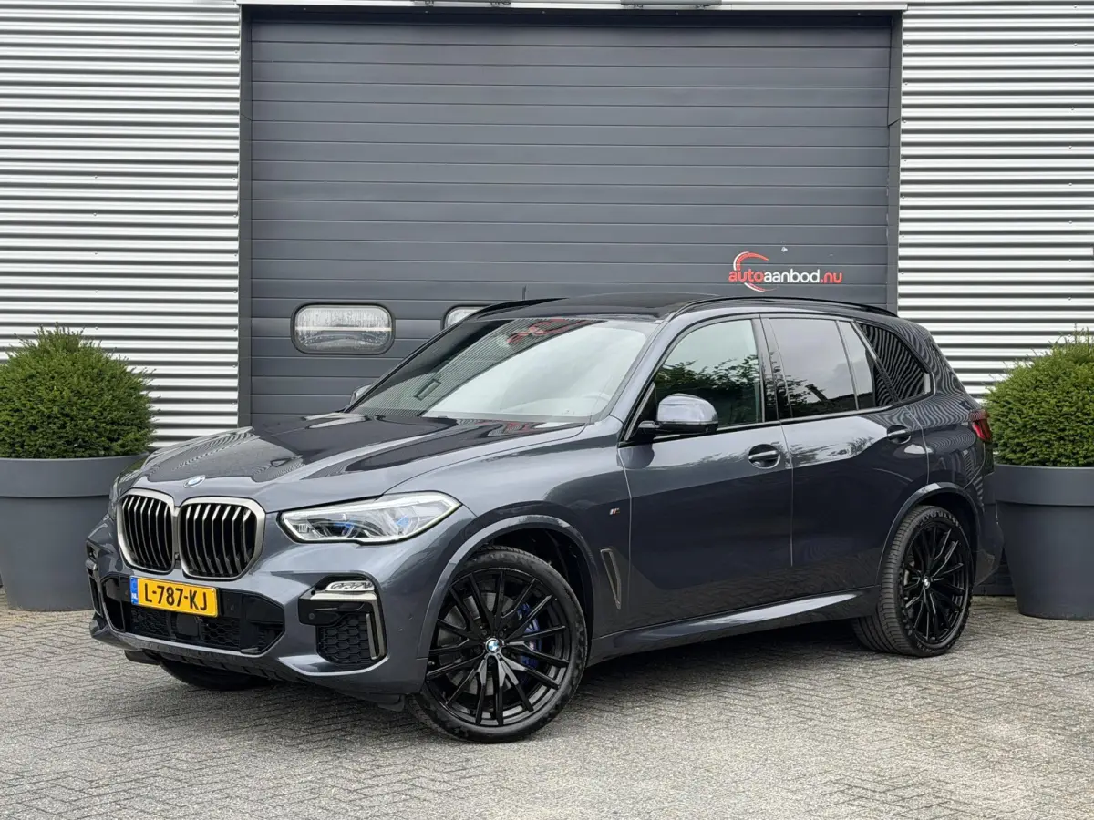 M50i High Executive | M-Sport | Panoramadak | 360* Camera | Skylounge | Laser | Elektrische Trekhaak |