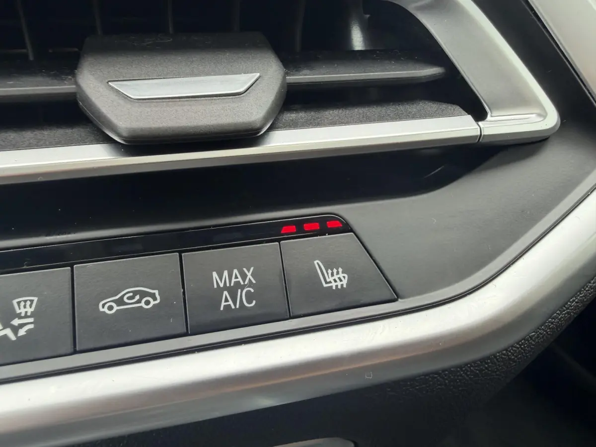 M50i High Executive | M-Sport | Panoramadak | 360* Camera | Skylounge | Laser | Elektrische Trekhaak |