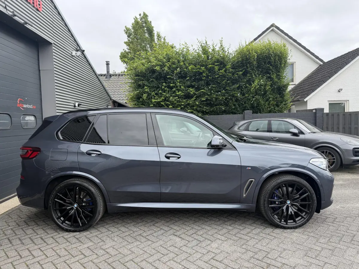 M50i High Executive | M-Sport | Panoramadak | 360* Camera | Skylounge | Laser | Elektrische Trekhaak |