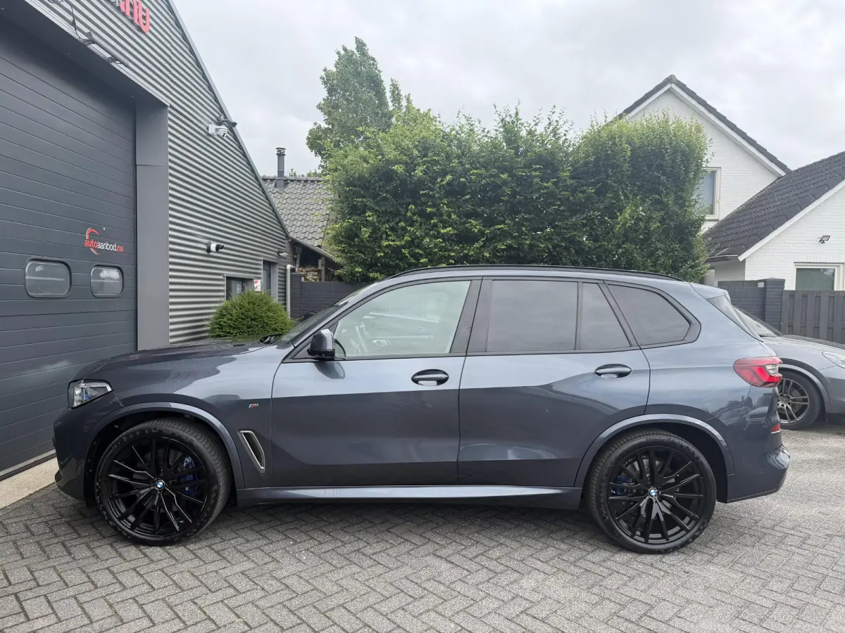 M50i High Executive | M-Sport | Panoramadak | 360* Camera | Skylounge | Laser | Elektrische Trekhaak |
