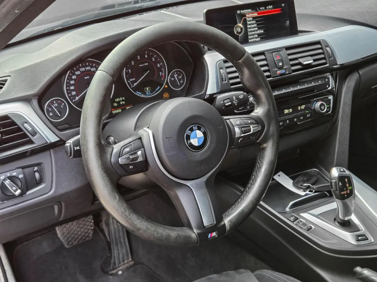 330e M-Sport | LED | NAVI | ALCANTARA | 19" VELGEN