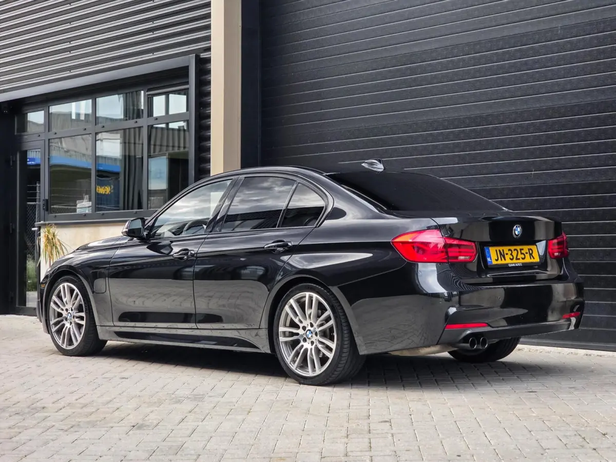 330e M-Sport | LED | NAVI | ALCANTARA | 19" VELGEN