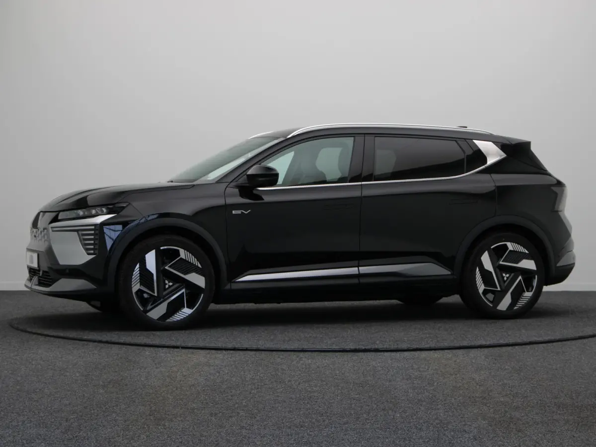 Business Edition 87 kWh | €5000,- KORTING! | Google Build-in | Elektrische Achterklep | Dakrails | Warmtepomp + Batterij Verwarming | Adaptieve Cruise Control | Keyless Entry | Privacy Gla