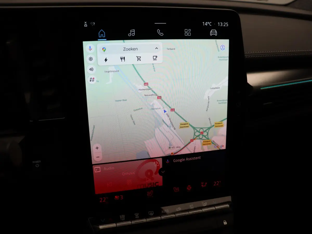 Business Edition 87 kWh | €5000,- KORTING! | Google Build-in | Elektrische Achterklep | Dakrails | Warmtepomp + Batterij Verwarming | Adaptieve Cruise Control | Keyless Entry | Privacy Gla