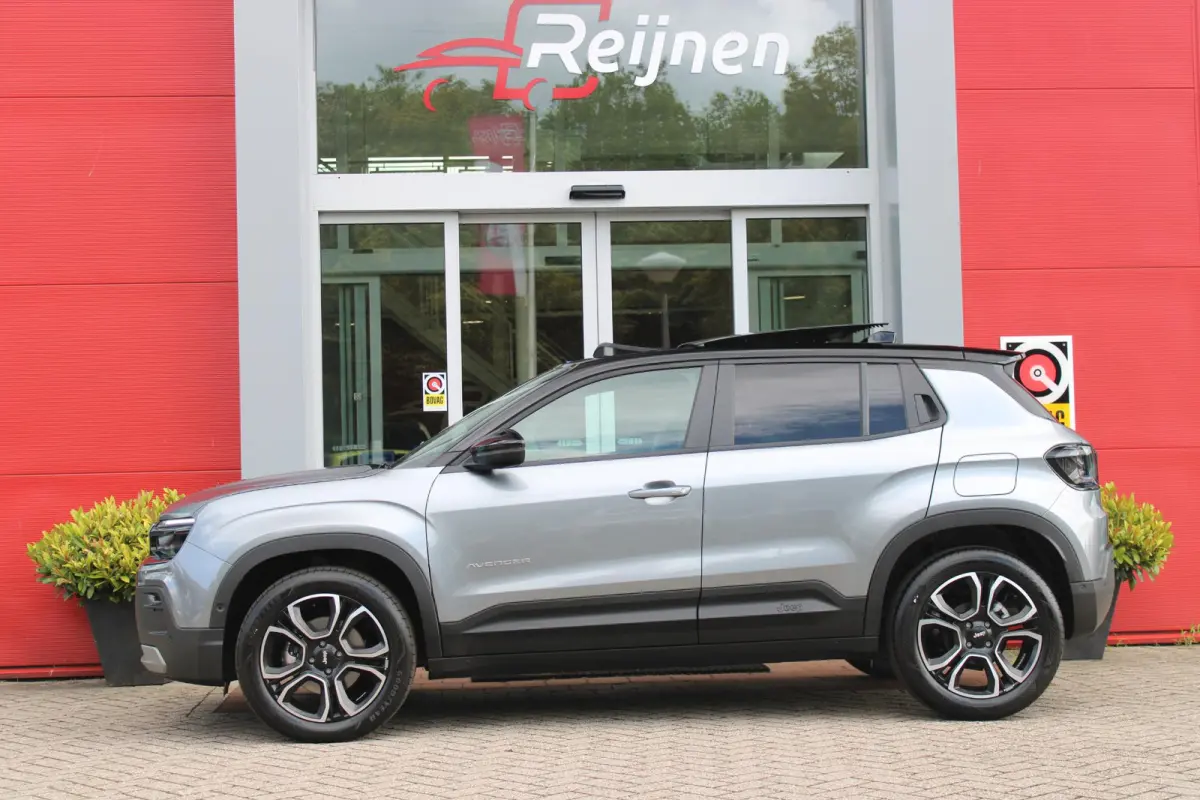 1.2 e-Hybrid 110PK SUMMIT | PANORAMA SCHUIF/KANTEL DAK | INFOTAINMENT & CONVENIENCE PACK: NAVIGATIE/VERKEERBORDENINFORMATIE/KEYLESS ENTRY EN START/HANDSFREE ELEKTRISCH BEDIENBARE ACHTERKLEP/