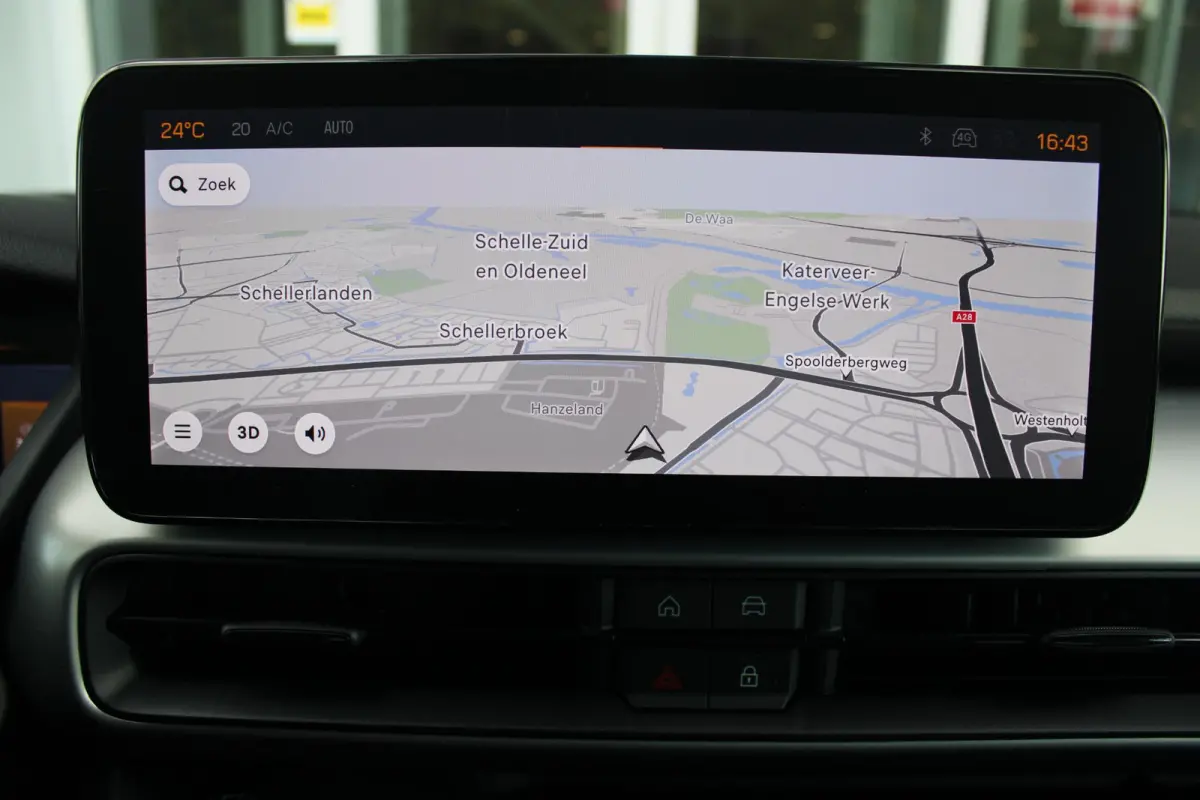 1.2 e-Hybrid 110PK SUMMIT | PANORAMA SCHUIF/KANTEL DAK | INFOTAINMENT & CONVENIENCE PACK: NAVIGATIE/VERKEERBORDENINFORMATIE/KEYLESS ENTRY EN START/HANDSFREE ELEKTRISCH BEDIENBARE ACHTERKLEP/