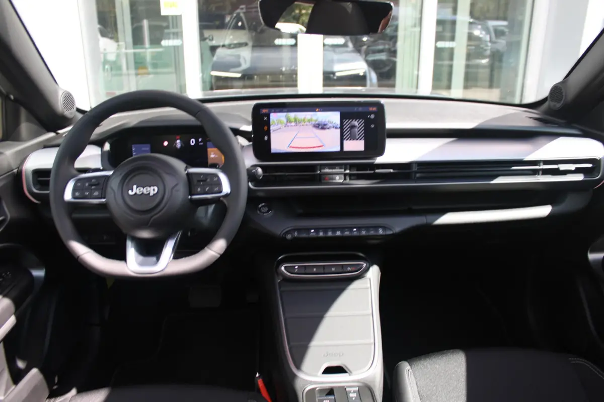 1.2 e-Hybrid 110PK SUMMIT | PANORAMA SCHUIF/KANTEL DAK | INFOTAINMENT & CONVENIENCE PACK: NAVIGATIE/VERKEERBORDENINFORMATIE/KEYLESS ENTRY EN START/HANDSFREE ELEKTRISCH BEDIENBARE ACHTERKLEP/