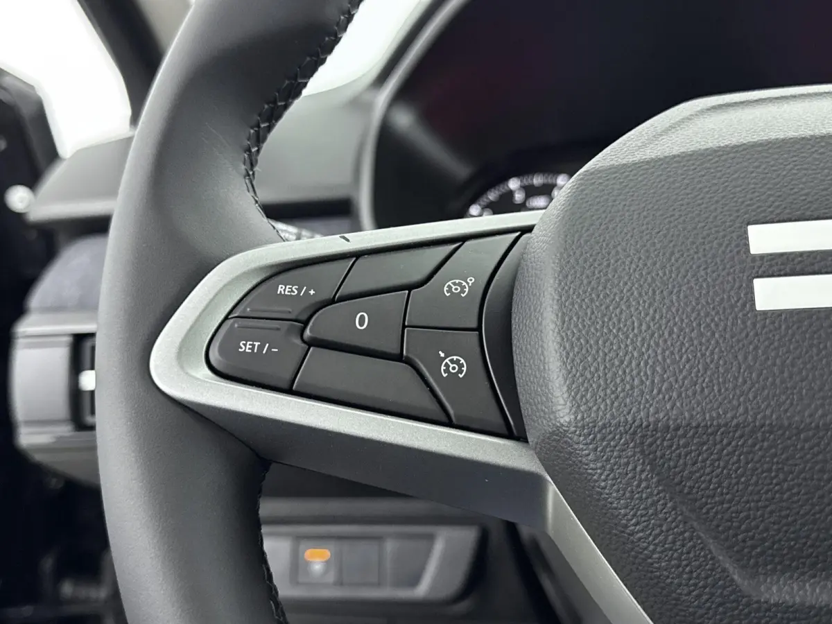 1.0 TCe Expression 7 persoons. 110PK | Climate Control | 7 Persoons | 10" Touchscreen | Achteruitrijcamera | Apple Carplay & Android Auto