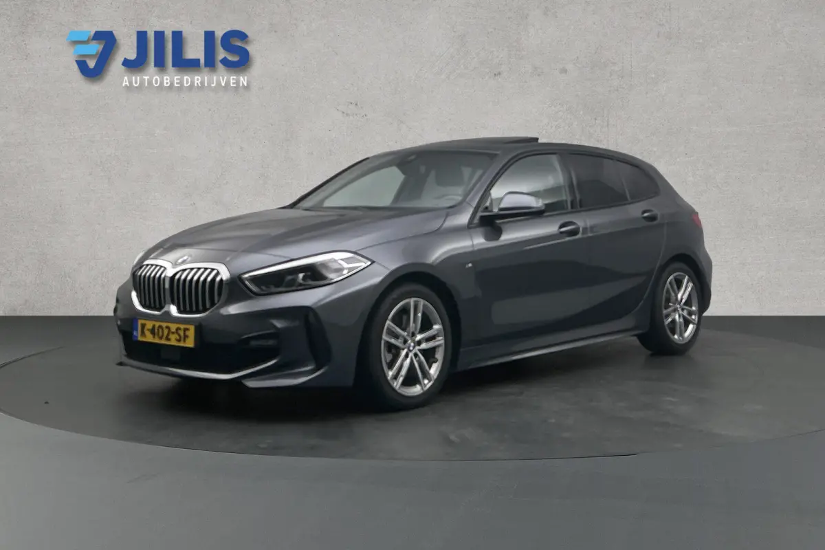 118i M-Sport | Panoramadak | Stoelverwarming | Lederen bekleding
