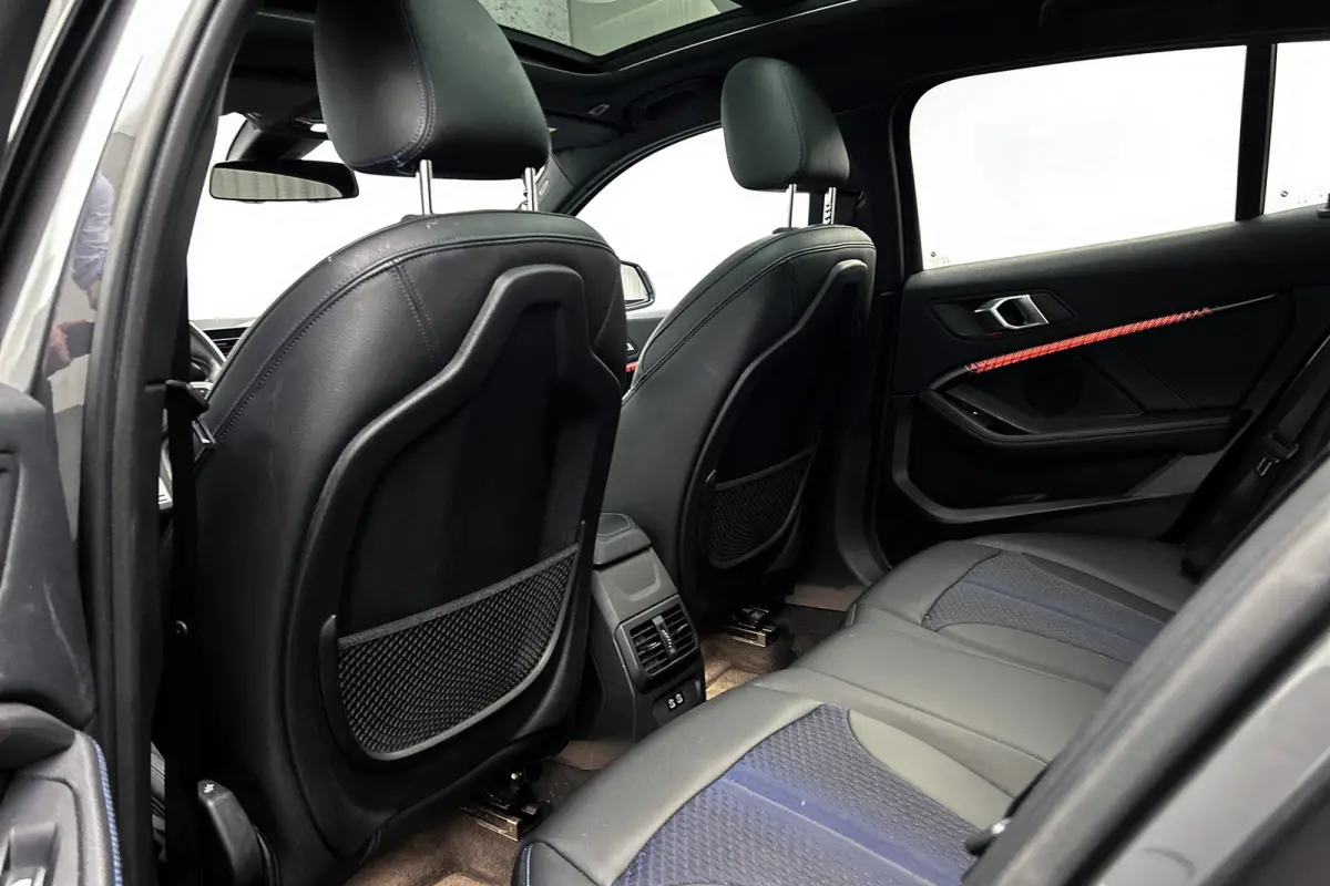 118i M-Sport | Panoramadak | Stoelverwarming | Lederen bekleding