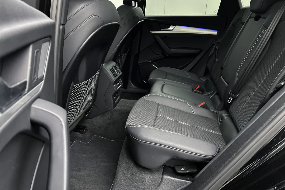 50 TFSI e S-line Quattro | Panoramadak | Matrix led | Camera | Stoelverwarming | Half lederen bekleding