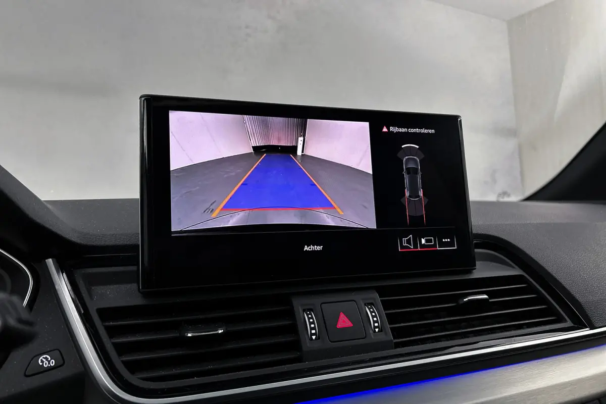 50 TFSI e S-line Quattro | Panoramadak | Matrix led | Camera | Stoelverwarming | Half lederen bekleding