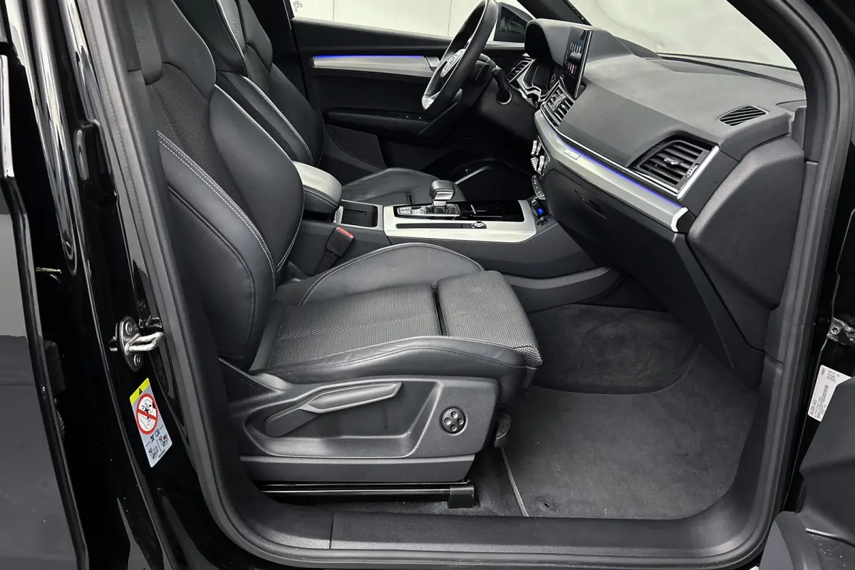 50 TFSI e S-line Quattro | Panoramadak | Matrix led | Camera | Stoelverwarming | Half lederen bekleding