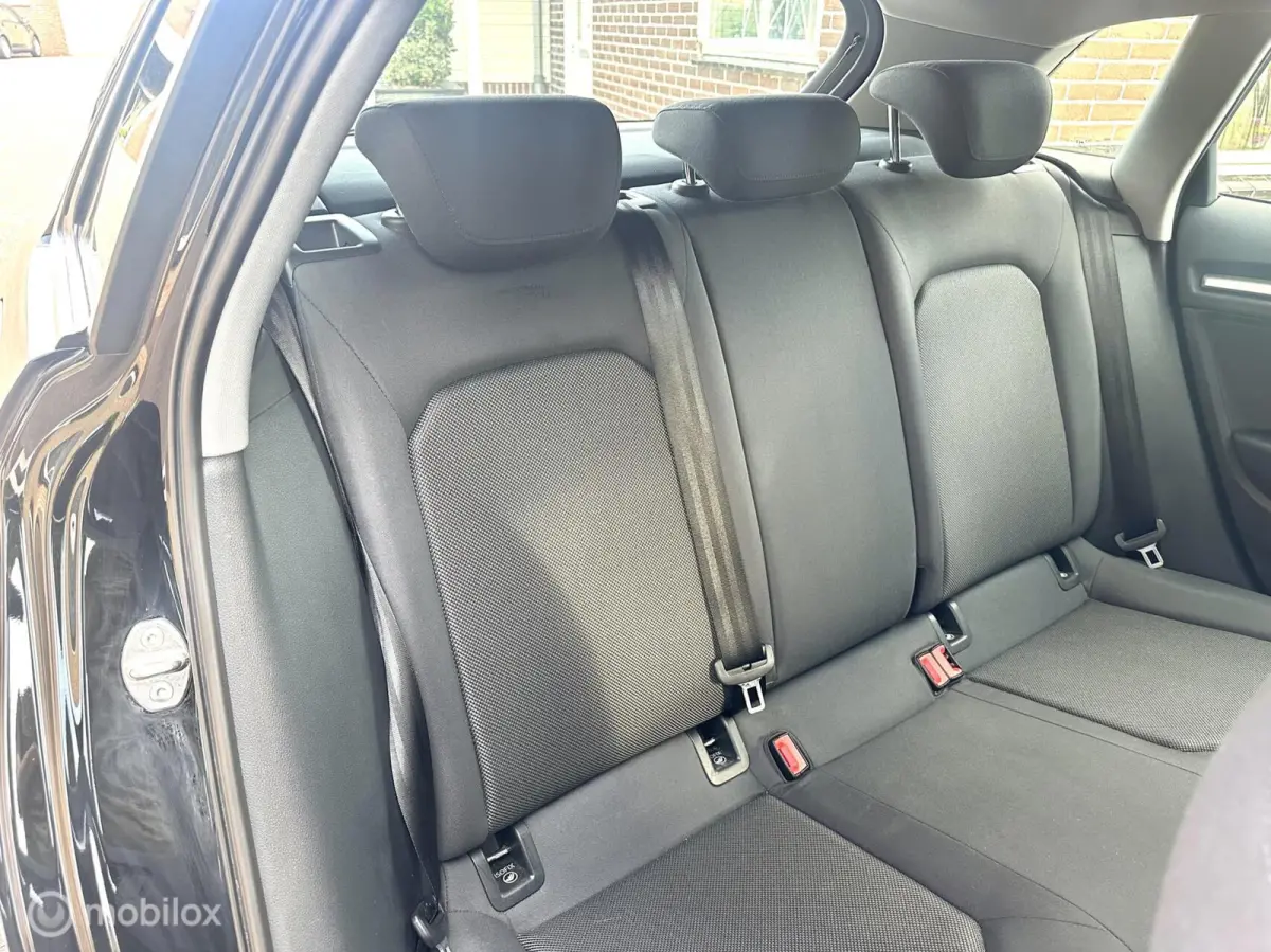 1.0 TFSI 115PK AUTOMAAT AIRCO NAVIGATIE PARKEERSENSOREN CRUISE CONTROLE