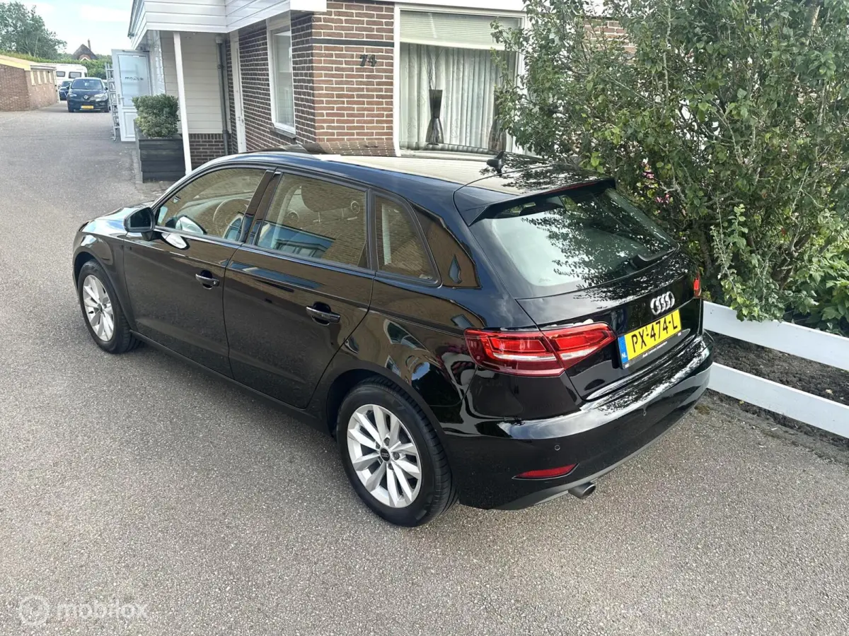 1.0 TFSI 115PK AUTOMAAT AIRCO NAVIGATIE PARKEERSENSOREN CRUISE CONTROLE