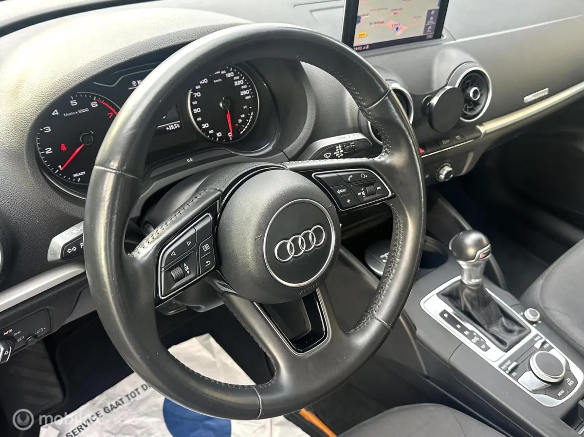 1.0 TFSI 115PK AUTOMAAT AIRCO NAVIGATIE PARKEERSENSOREN CRUISE CONTROLE