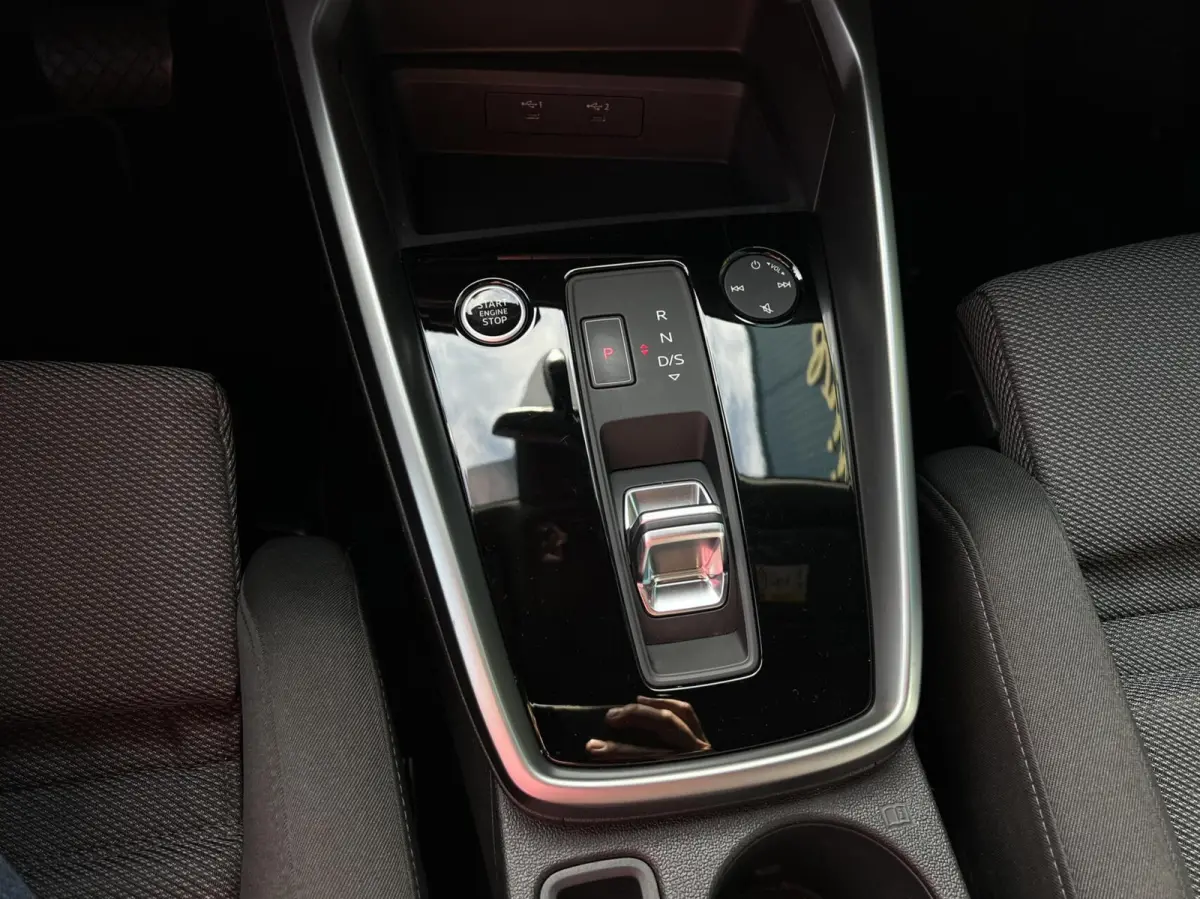 30 TFSI S-Tronic AUT. Advanced edition CARPLAY/ANDROID | CRUISE | DIGI.DAHSB | NAV | LED