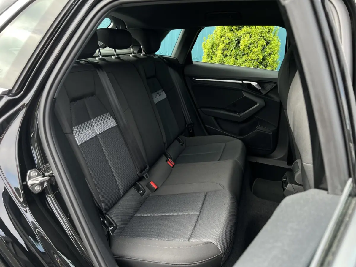30 TFSI S-Tronic AUT. Advanced edition CARPLAY/ANDROID | CRUISE | DIGI.DAHSB | NAV | LED