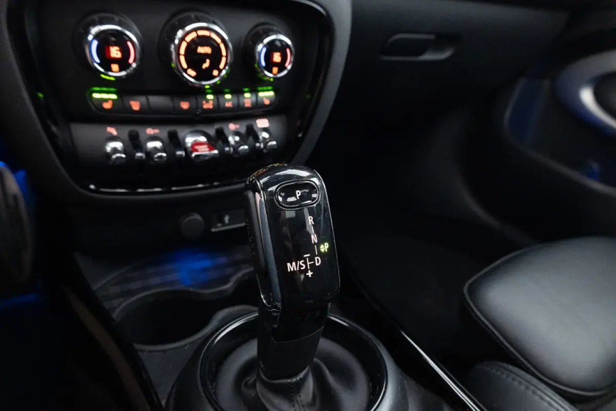 Mini 2.0 Cooper S Knightsbridge Edition | PANORAMADAK | harman/kardon | Head-Up