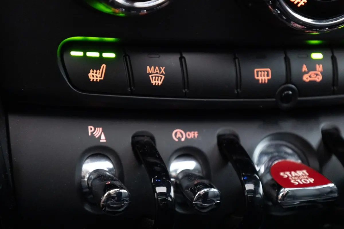 Mini 2.0 Cooper S Knightsbridge Edition | PANORAMADAK | harman/kardon | Head-Up