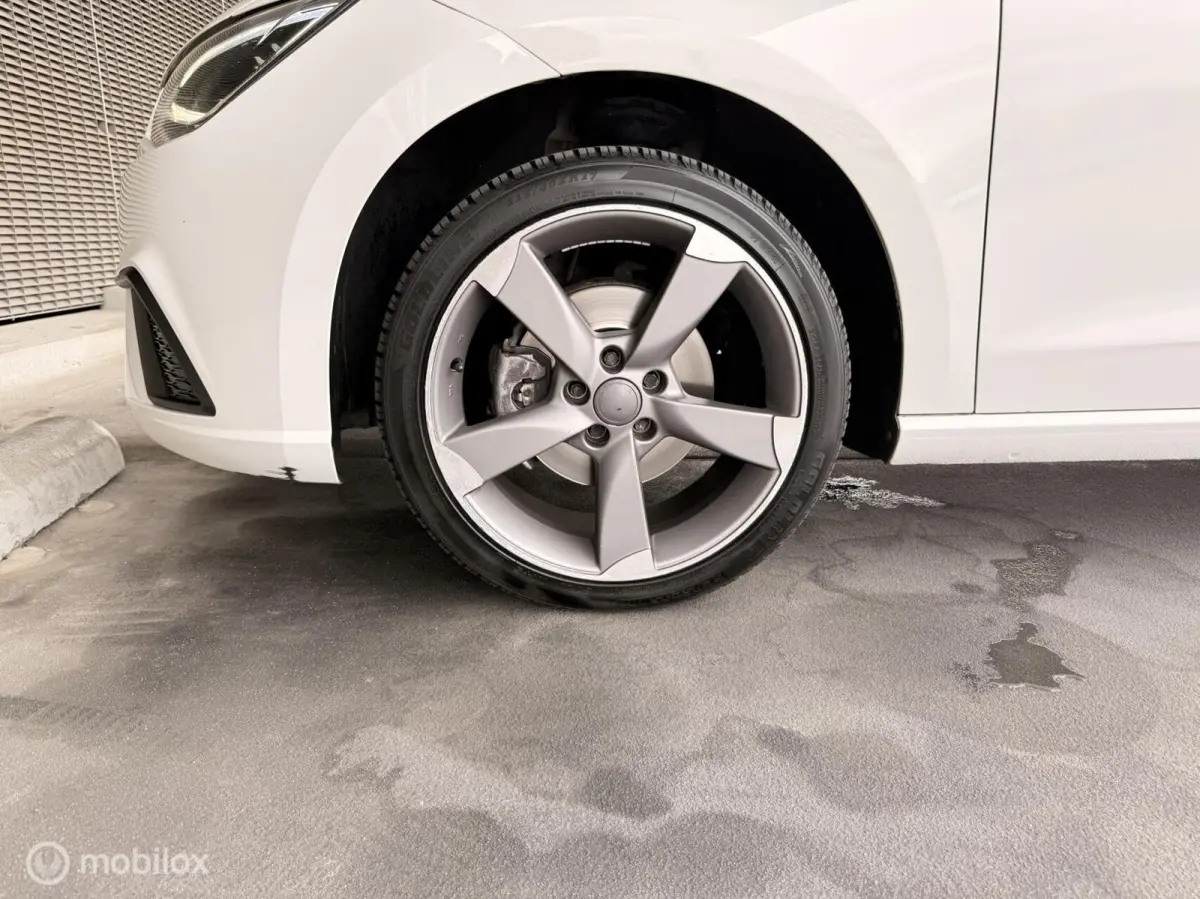 1.0 TSI FR Business Intense 116PK! | PDC |2xLed