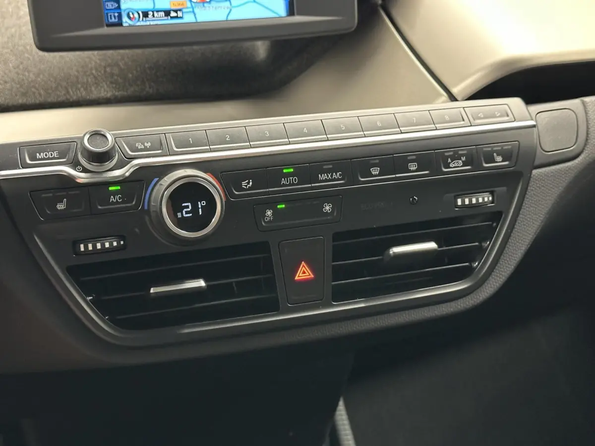 Basis iPerformance 94Ah 33 kWh Soh 87% CAMERA NAVI ECC CRUISE.