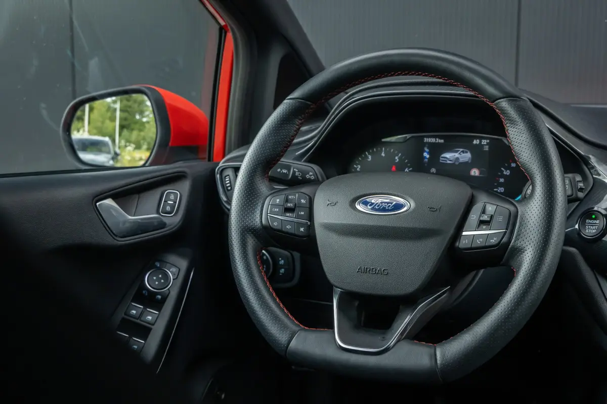 1.0 EcoBoost ST-Line X | 100% dealer o.h. | Adaptieve cruise | LED verlichting | Dodehoek detectie | Keyless | Camera | Winter-pack | B&O Adio incl. DAB | Privacy-glass