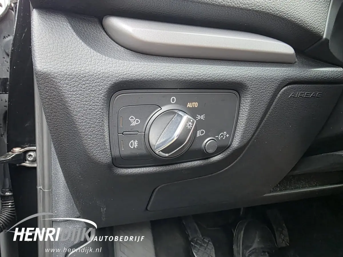 1.4 TFSI CoD Sport Virtual / Stoelverwarming / Navi / Cruise / PDC / LMV