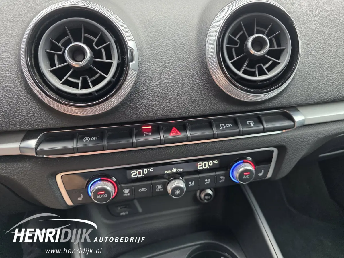 1.4 TFSI CoD Sport Virtual / Stoelverwarming / Navi / Cruise / PDC / LMV