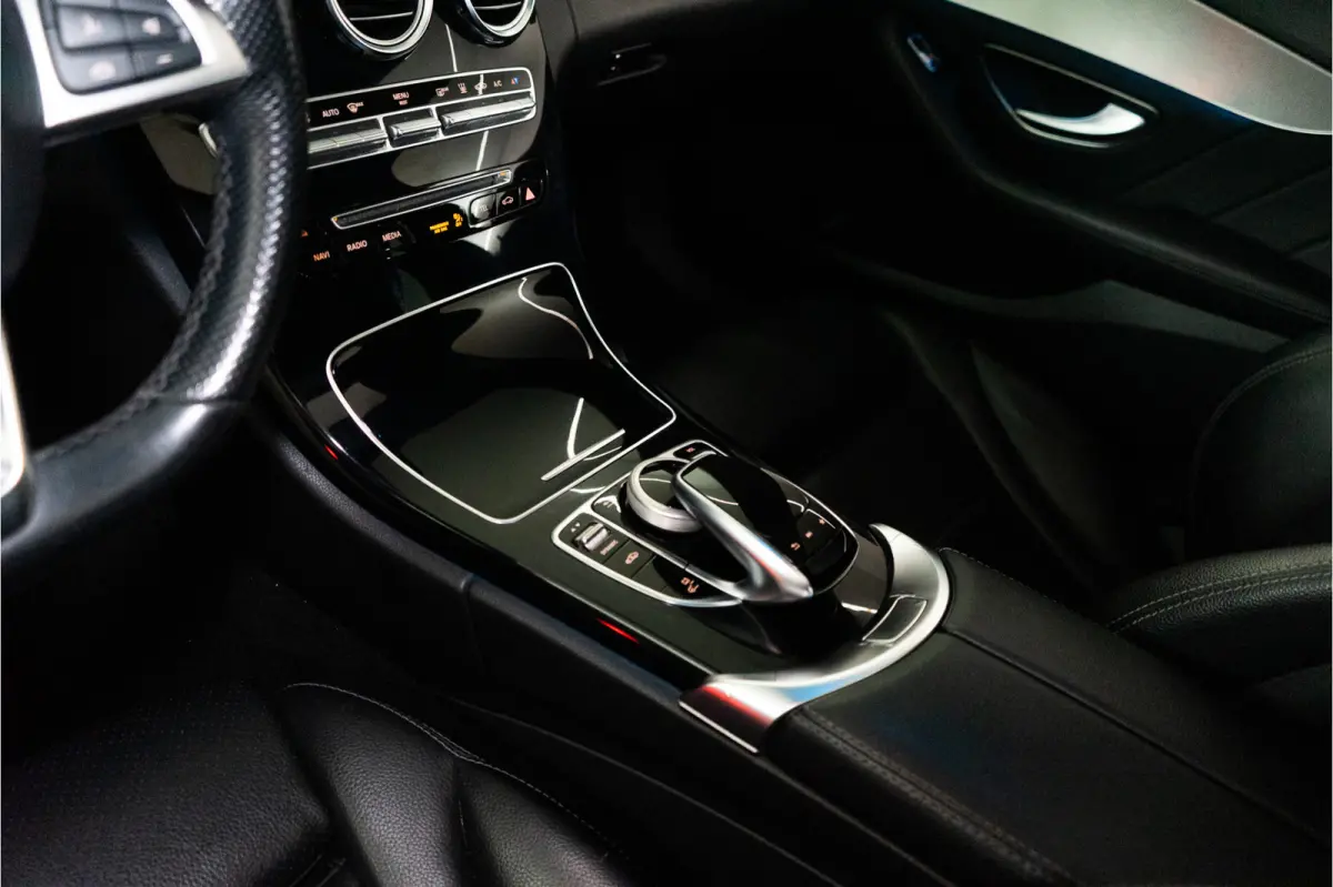350 e Business Solution AMG 279PK | Pano | Keyless | 360 | Sfeerverlichting