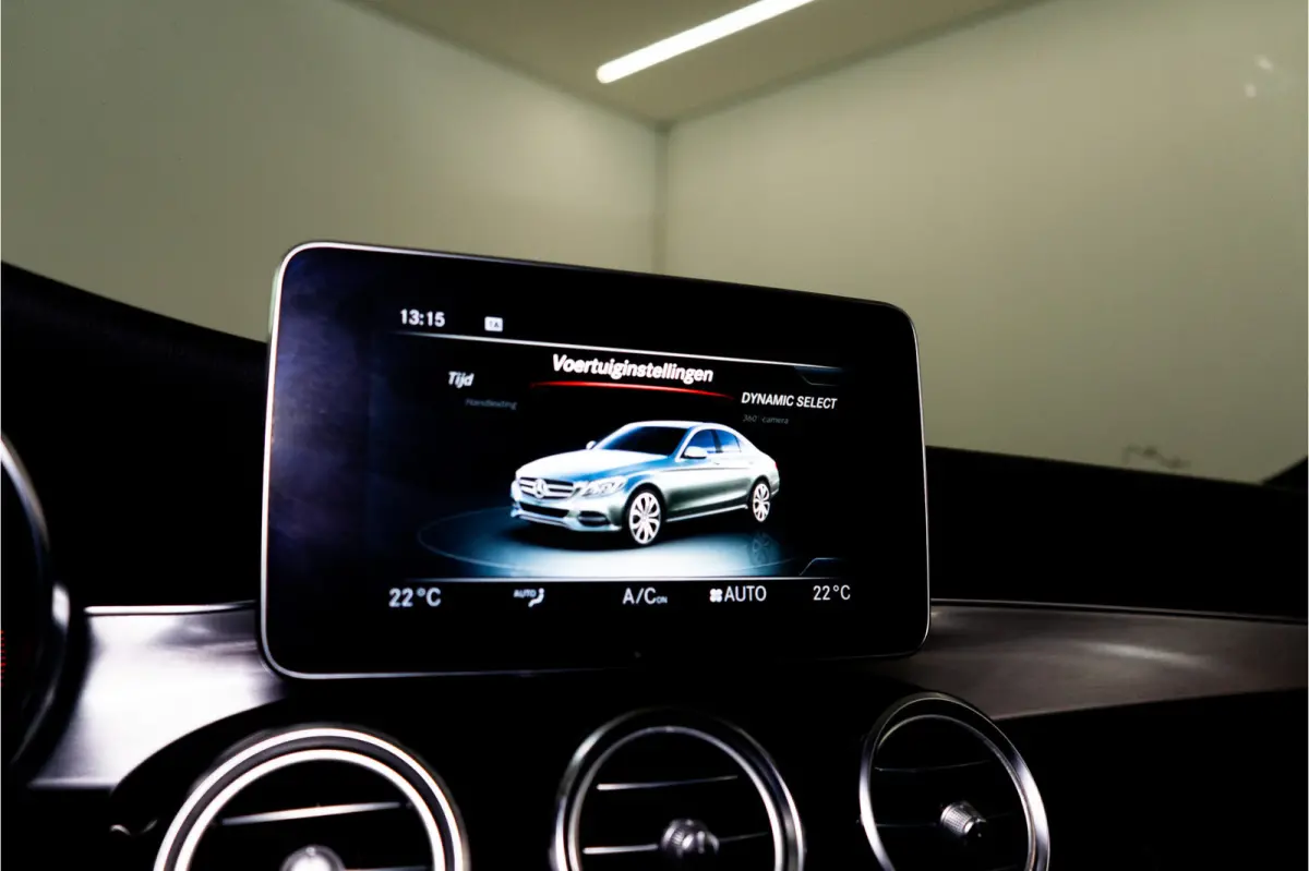 350 e Business Solution AMG 279PK | Pano | Keyless | 360 | Sfeerverlichting